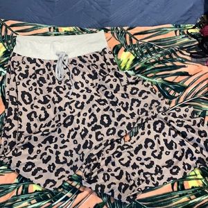 🌸Leopard wide leg pajama pants